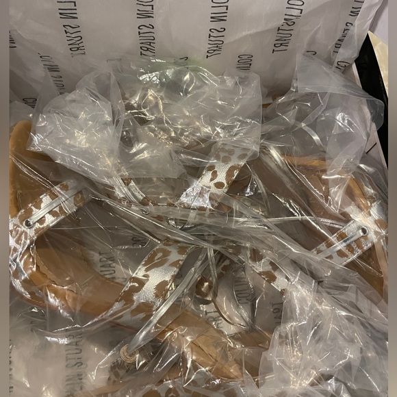 Sexy ankle strap silver metallic high Heels - Picture 15 of 15